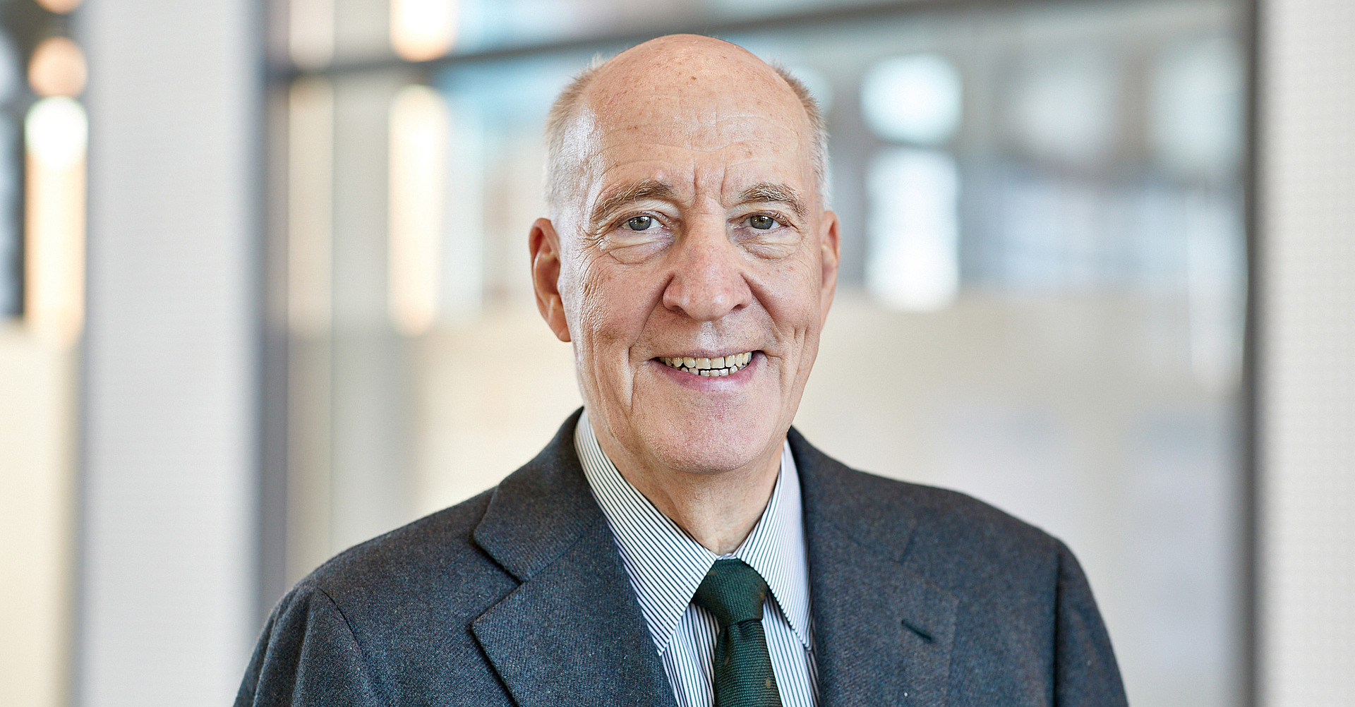 Porträt Prof. Dr. Dietmar Pennig