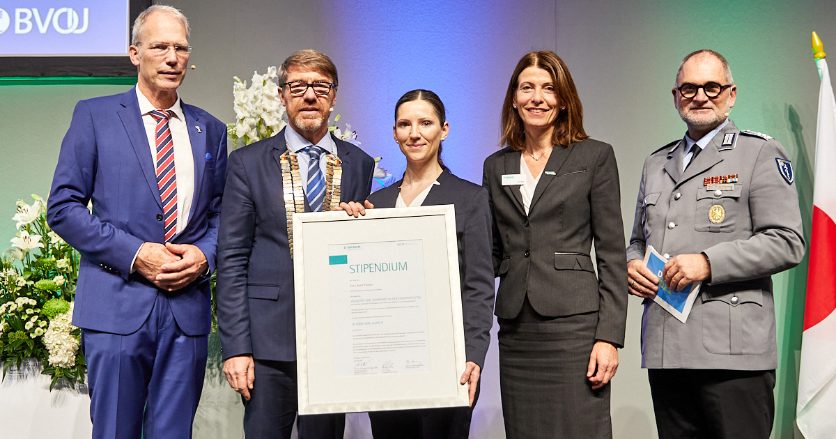 Verleihung Stipendium Qualität und Sicherheit in der Endoprothetik 2022 der DGOU